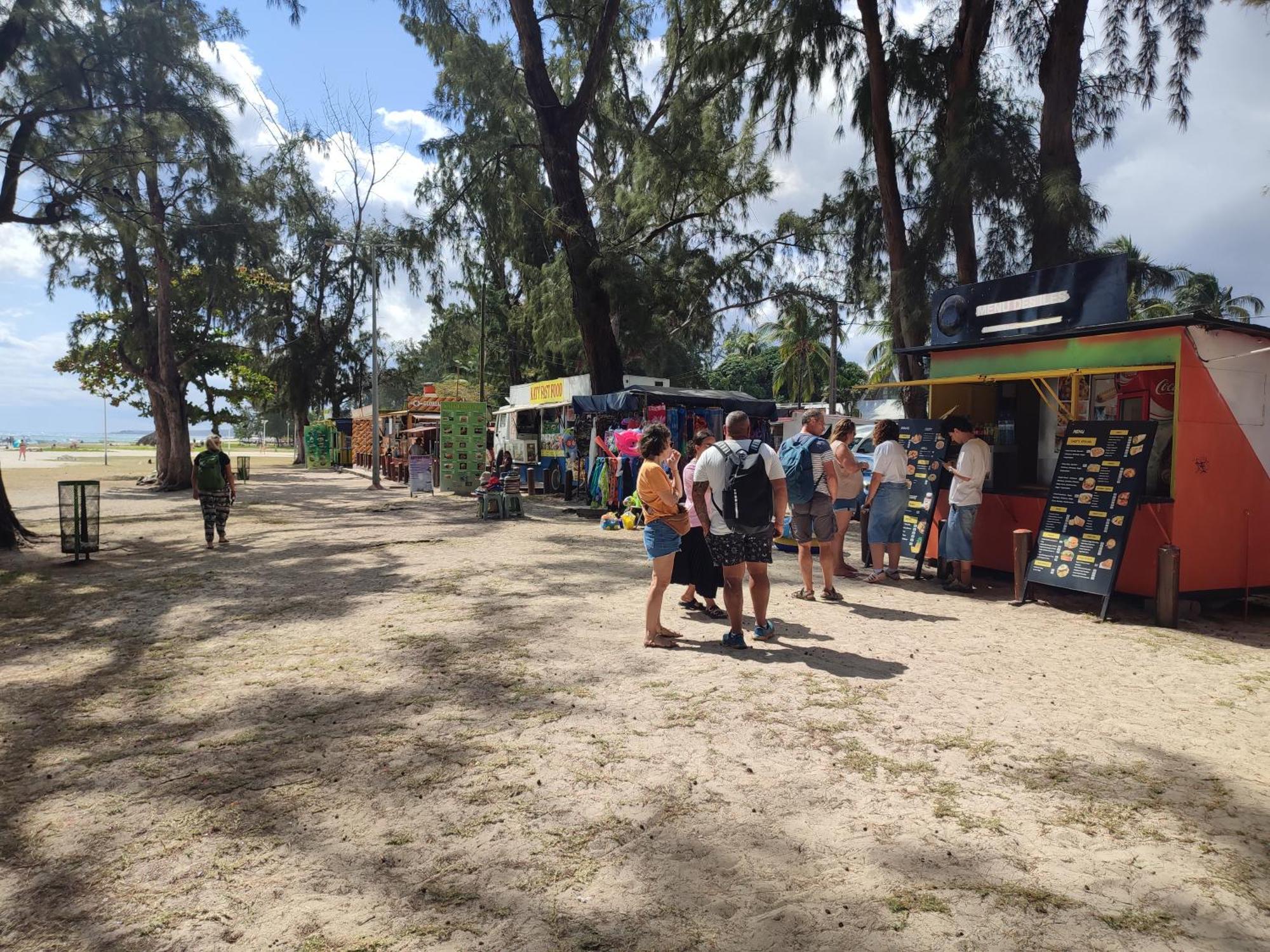White Sand Cabana Flic en Flac Luaran gambar
